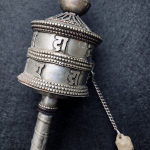 Analog Minneapolis is pre digital collectibles, antiques, vintage, jewelry, apparel, design, electronics, vinyl..and more!